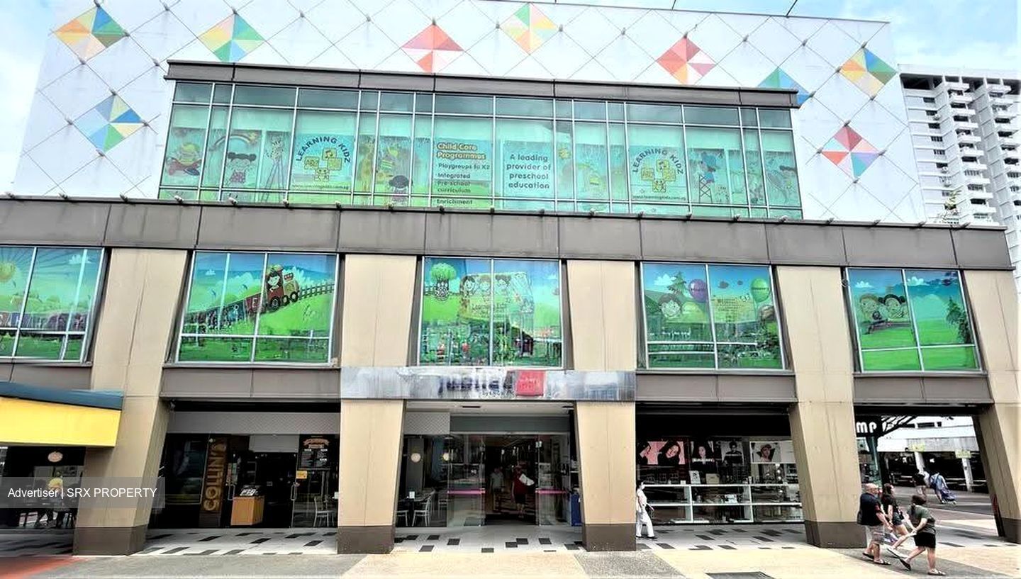 Ang Mo Kio Avenue 6 (D20), Shop House #626368521